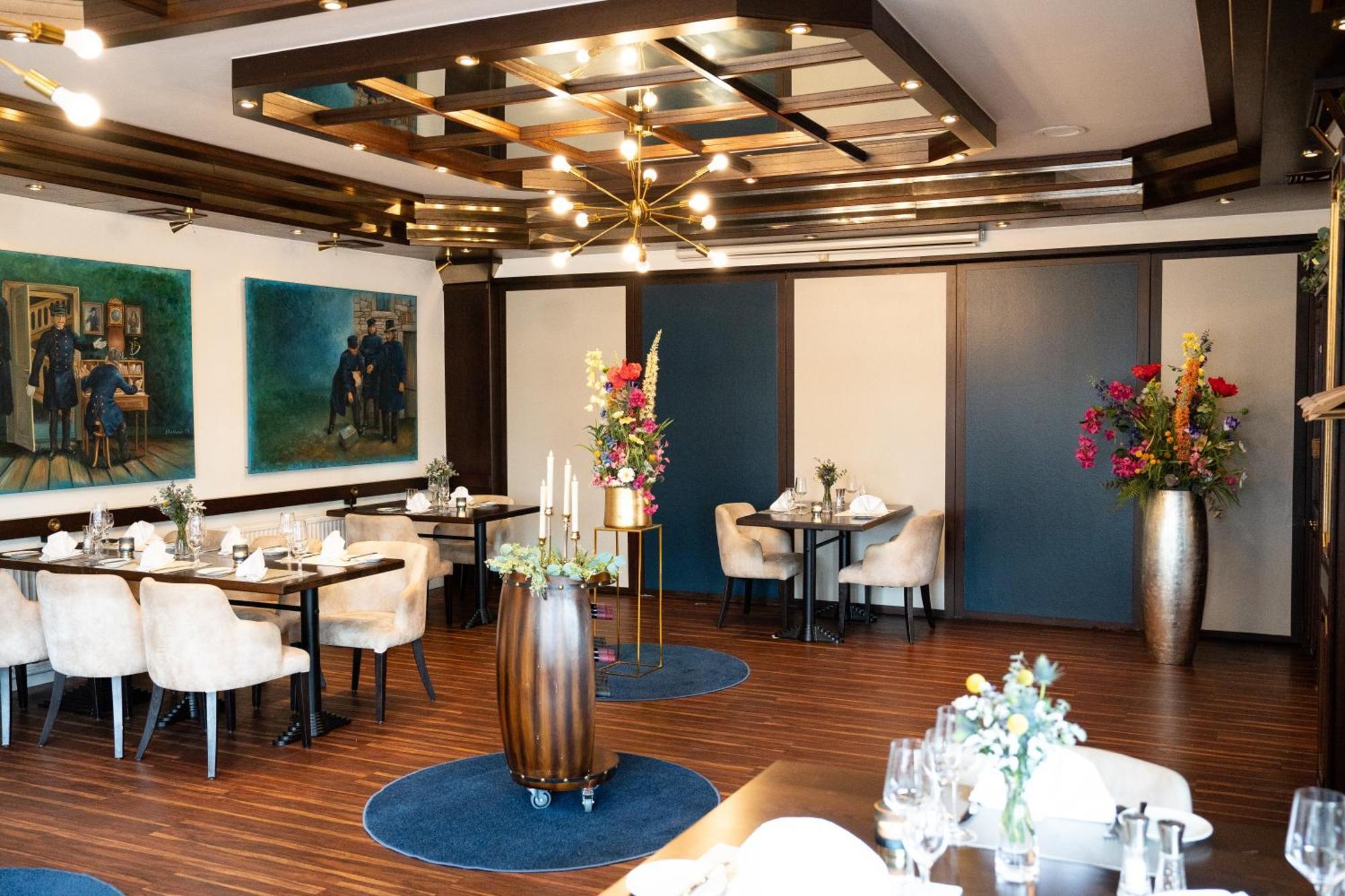 Hotel Zur Post - Economy Rooms Garrel Екстер'єр фото