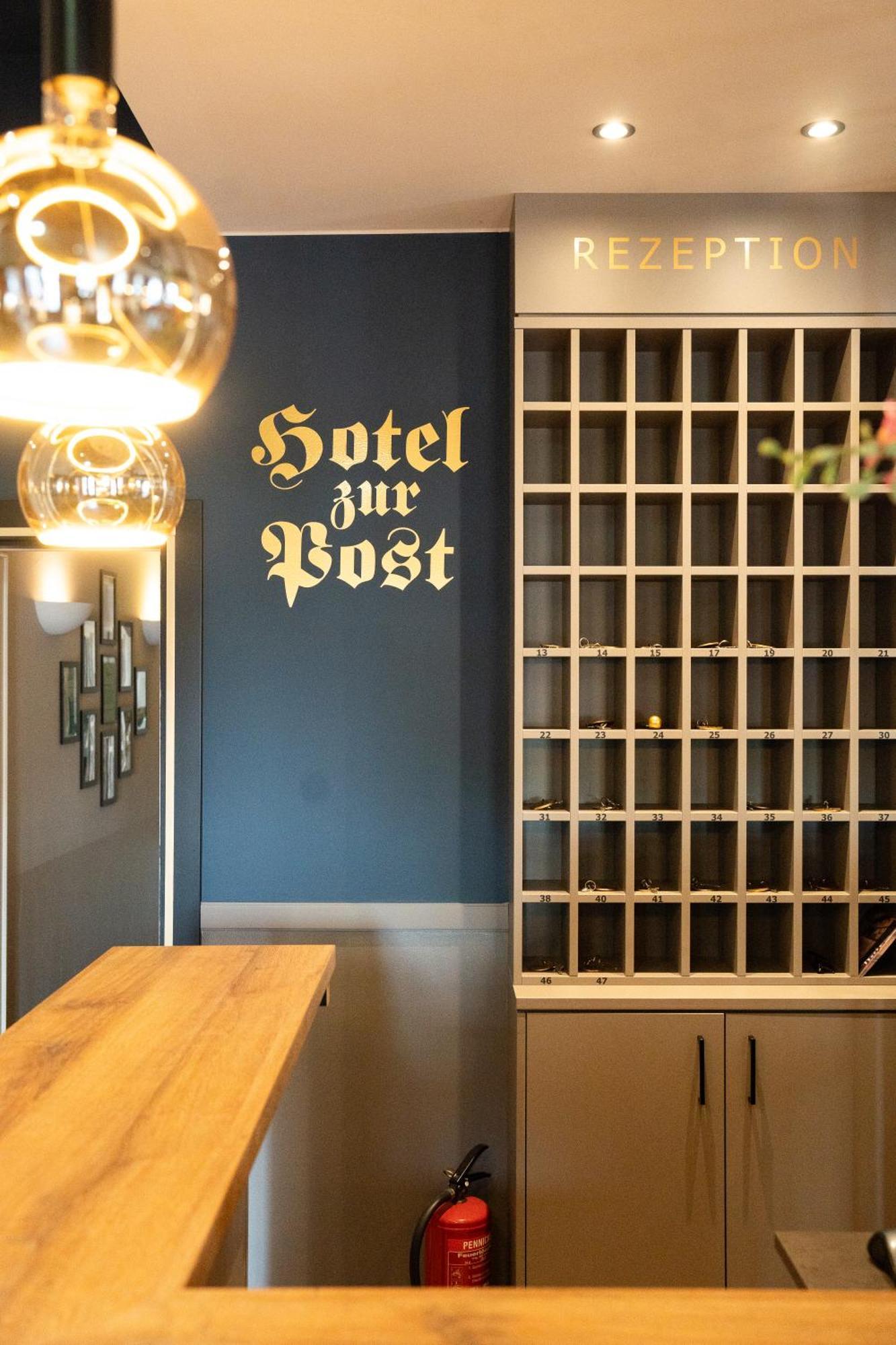 Hotel Zur Post - Economy Rooms Garrel Екстер'єр фото